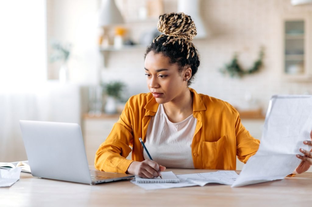 african american woman online learning distance studying